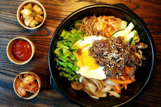 Bibimbap, salah satu makanan korea yang populer