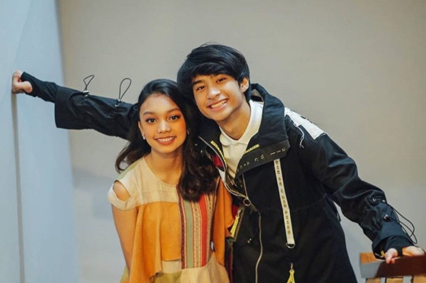 Devano danendra naura ayu