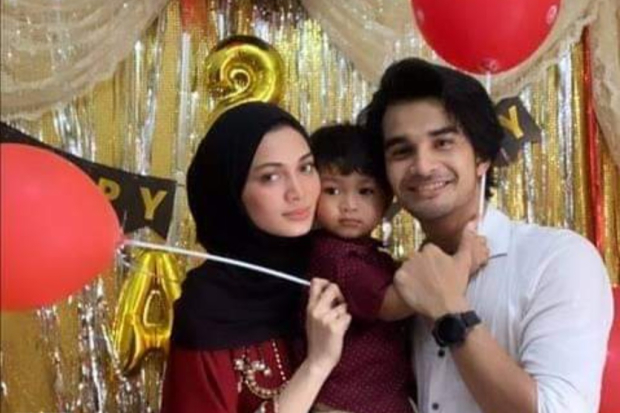 Danisa Khairiyah dan Tengku Tezi