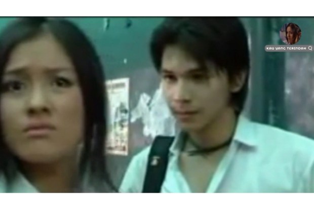 Jonathan Frizzy - Agnez Mo