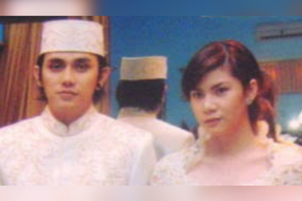 Vicky Nitinegoro - Cynthia Ramlan