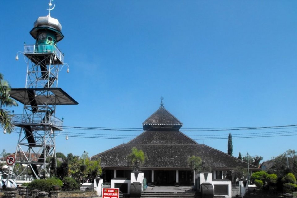 8 Kerajaan Islam Pertama di Indonesia dan Penjelasan Sejarahnya 