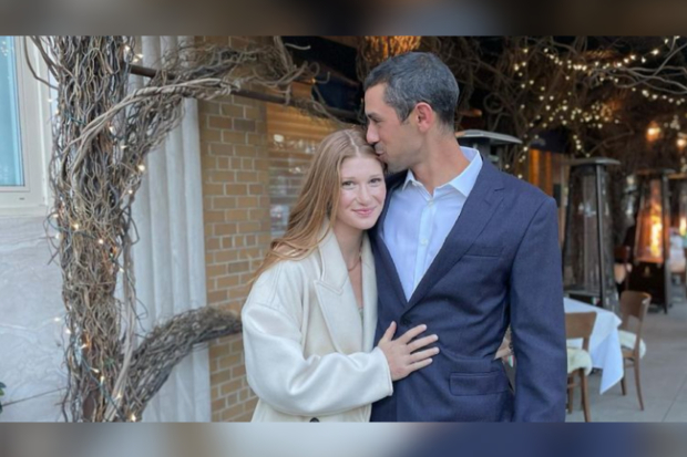 Nayel Nassar dan Jennifer Gates