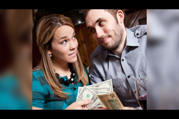 Ilustrasi Split Bill