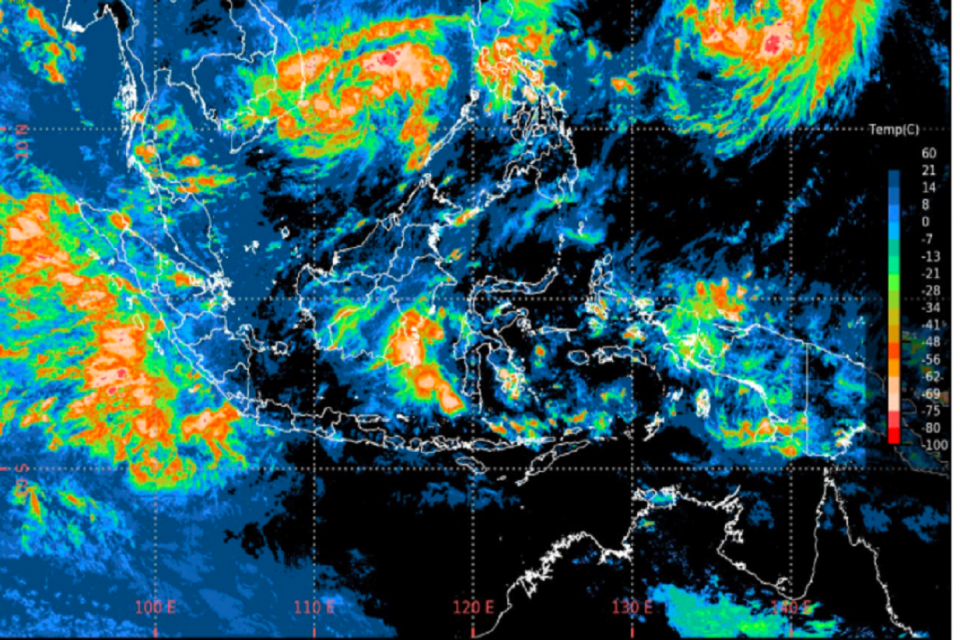 Ilustrasi. BMKG memantau dua Bibit Siklon Tropis yang tumbuh di Belahan Bumi Utara Indonesia, yaitu Bibit Siklon Tropis 98W yang tumbuh di Samudra Pasifik Barat sebelah Timur Filipina dengan kecepatan angin maksimum mencapai 54 km/jam. 
