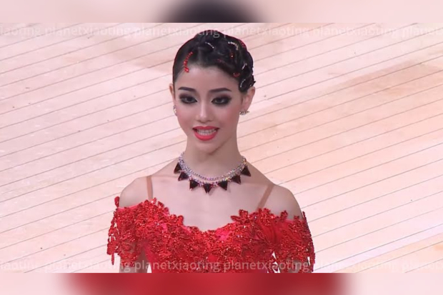 Xiaoting ketika kontes Ballroom Dancing