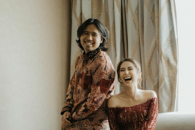 Joshua Suherman dan Clairine Clay