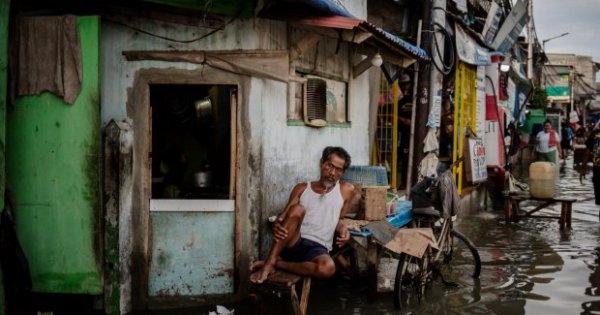 Dampak Banjir Rob terhadap Kehidupan Sosial dan Ekonomi Masyarakat
