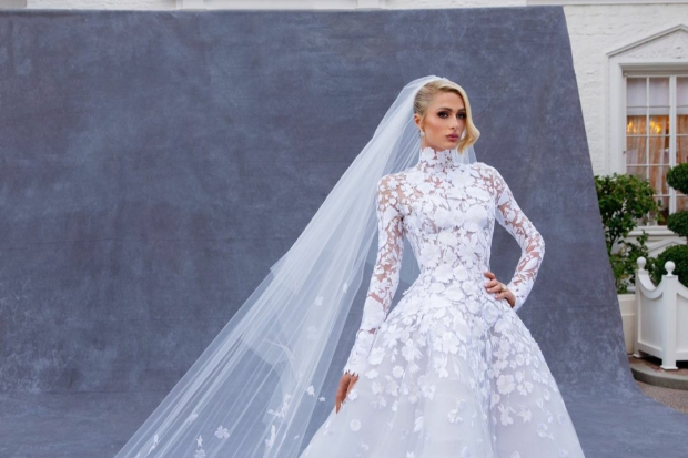 Paris Hilton dan Carter Reum