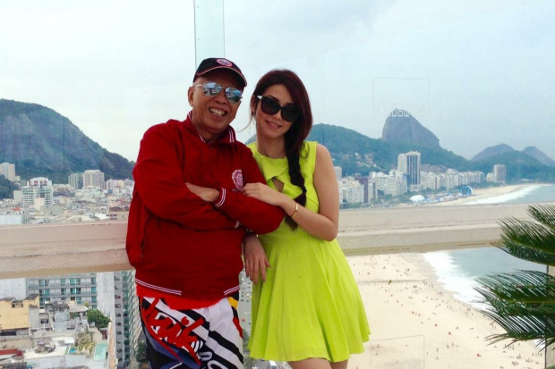 Velove Vexia dan OC Kaligis