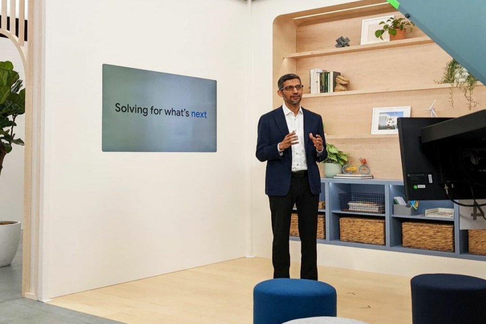 CEO induk usaha Google Sundar Pichai 