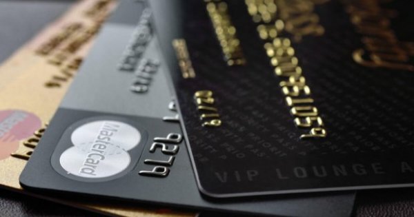Kartu kredit black card