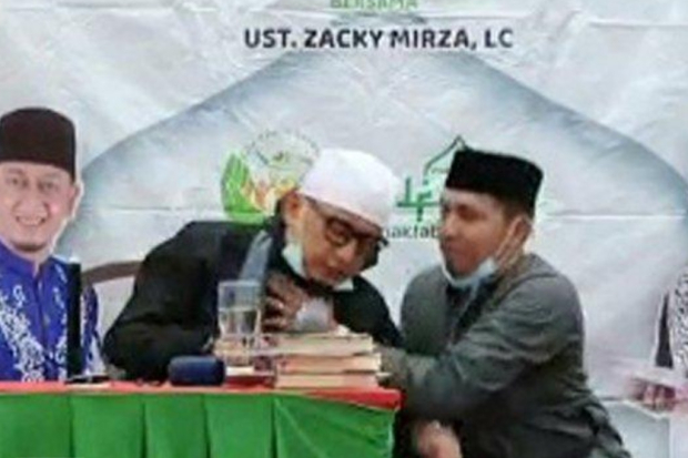 Ustaz Zacky Mirza