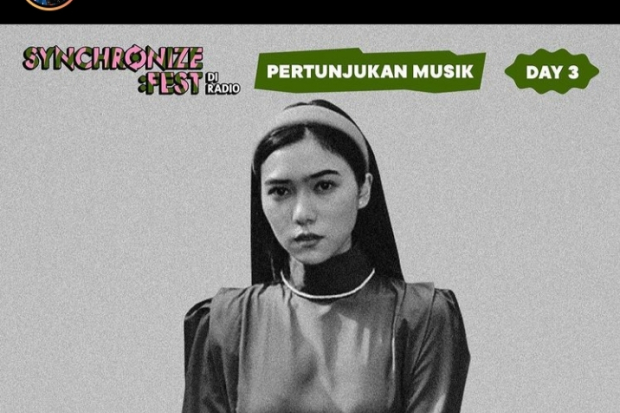 Isyana Sarasvati di Synchronize Fest 2021