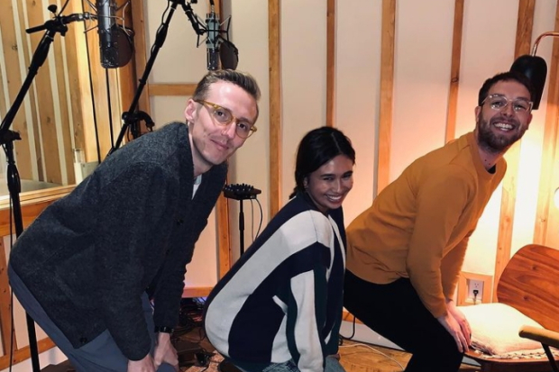 Niki Zefanya dan Honne