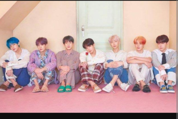 Boy With Luv - BTS ft Halsey