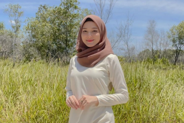 Yasmine Pacar Aditya Zoni