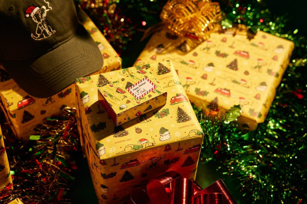 Ilustrasi Tukar Kado