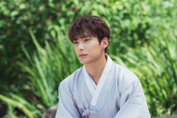 Jun A.C.E di Tinted With You