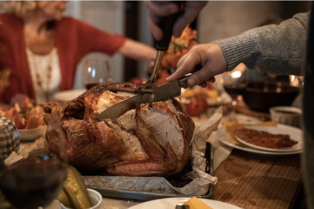 Ayam kalkun saay makan malam