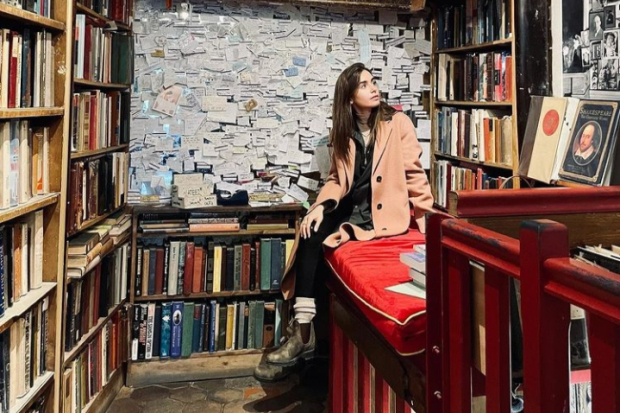 Lily Collins