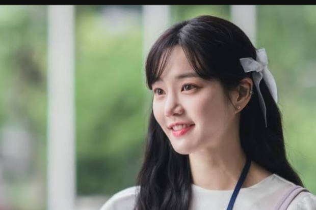 Lee Yu Bi di drama Yumis Cells