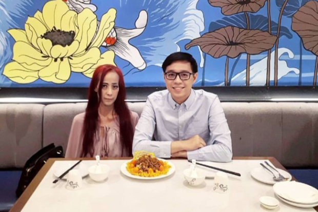 Ardes Goenawan dan sang Ibu