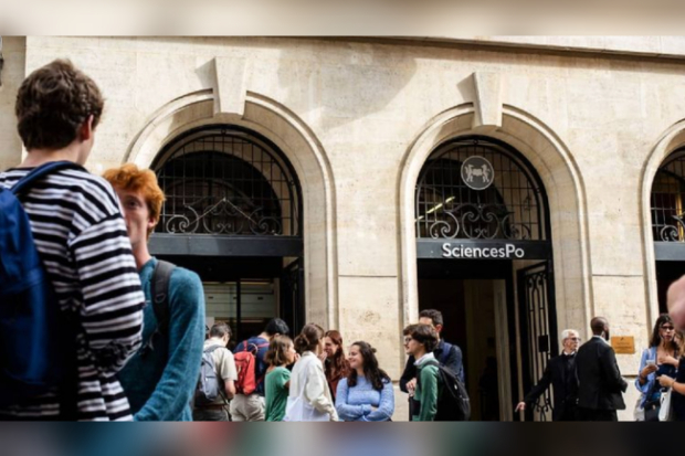 Sciences Po University, Perancis
