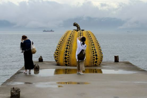 Naoshima Icon, Jepang