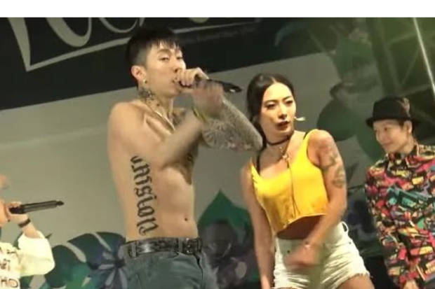 Honey J dan Jay Park