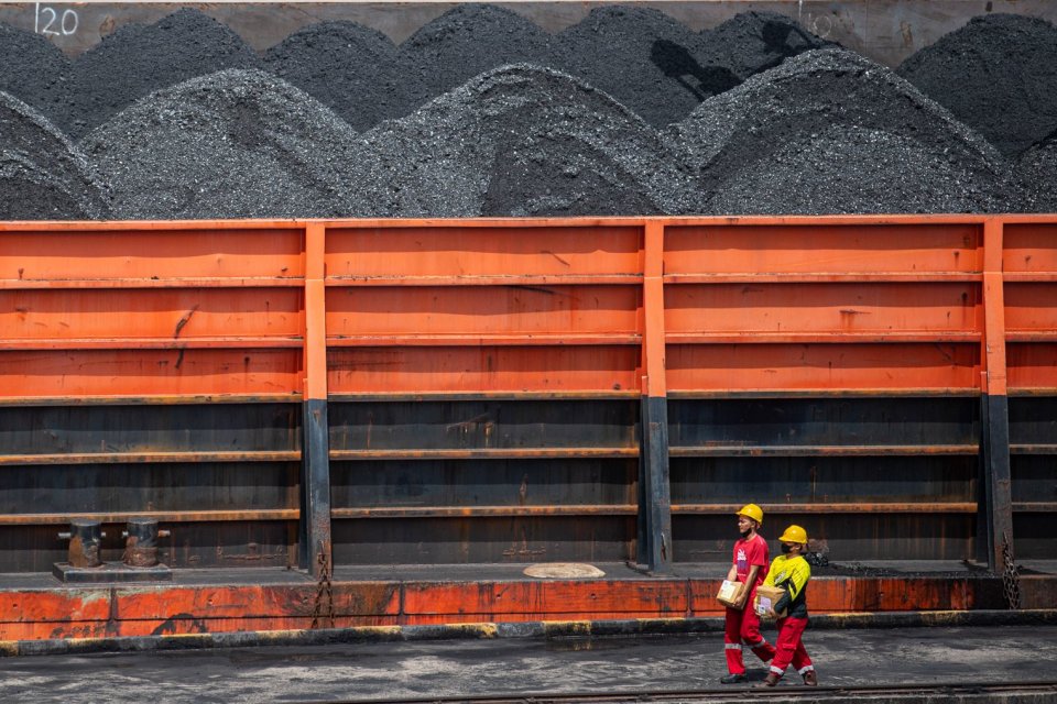 ekspor batu bara, batu bara, larangan ekspor batu bara, kementerian esdm