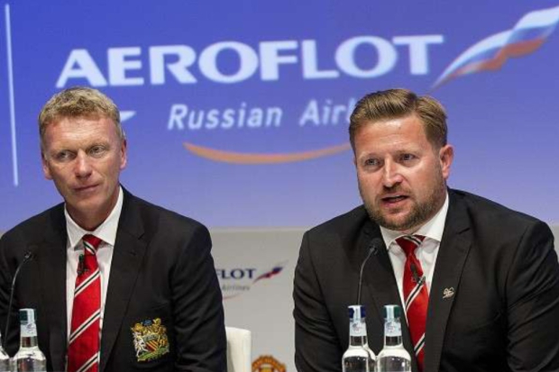David Moyes dan Richard Arnold