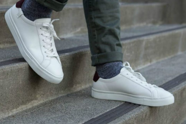 Kenakan Sepatu Ramping