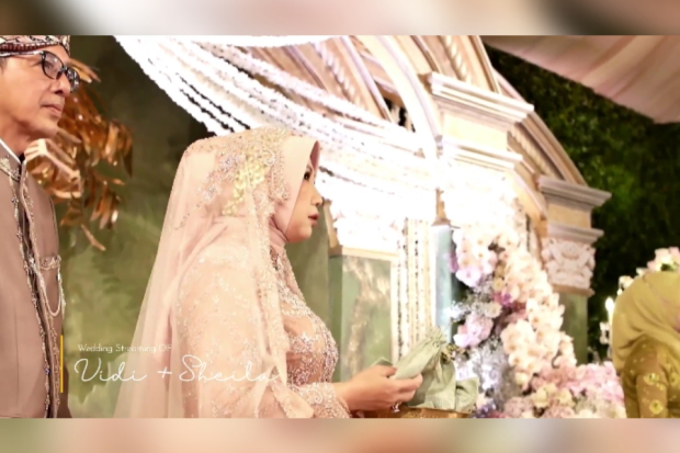 Vidi Aldiano dan Sheila Dara menikah