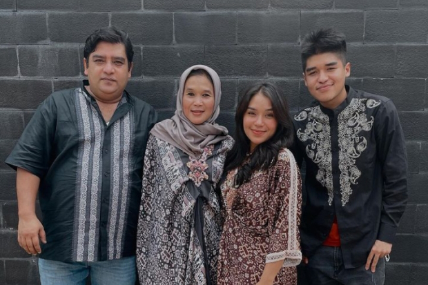 Keluarga Lula Lahfah