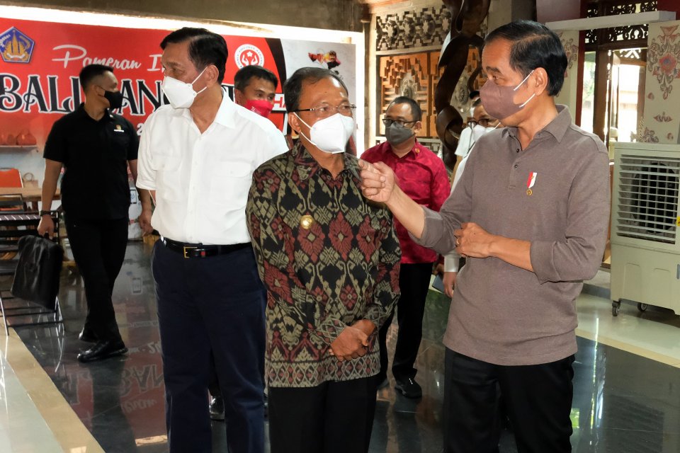 Luhut, Jokowi, UMKM