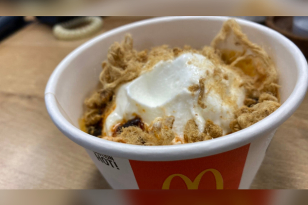 Eskrim McDonalds Chili Pasta Pork