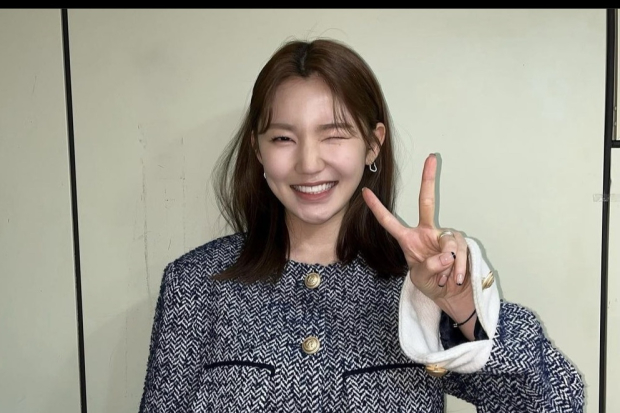 Lee Eun Saem