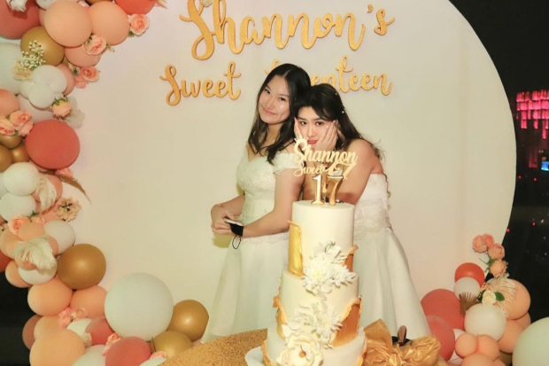 Sharon Wong dan Shannon Wong