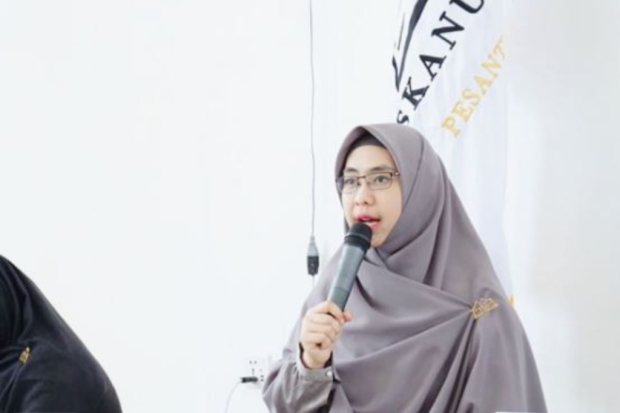 Oki Setiana Dewi