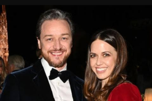 James McAvoy dan Lisa Liberati
