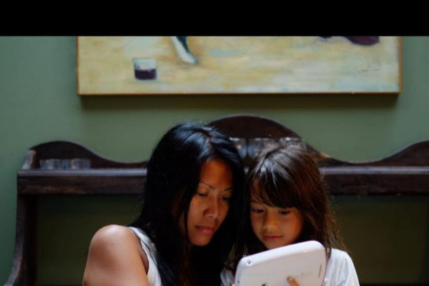 Anggun C Sasmi dan Putrinya