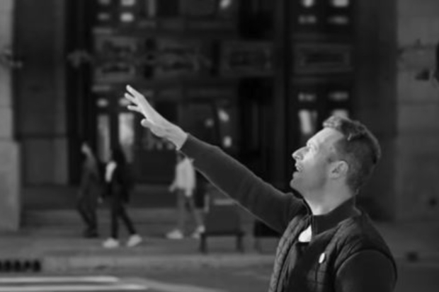 Coldplay feat Selena Gomez