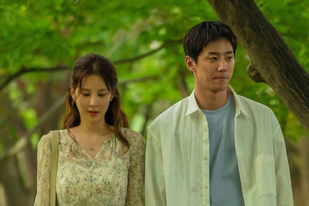 Film Love and Leashes 