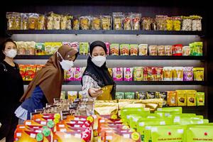 PAMERAN PRODUK UMKM KOLABORASI PENTAHELIX