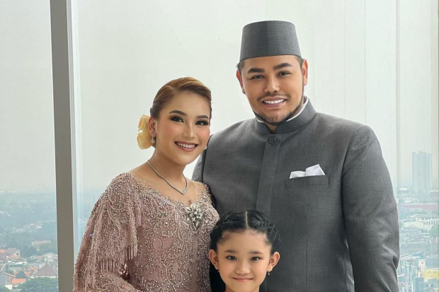 Ivan Gunawan dan Ayu Ting Ting