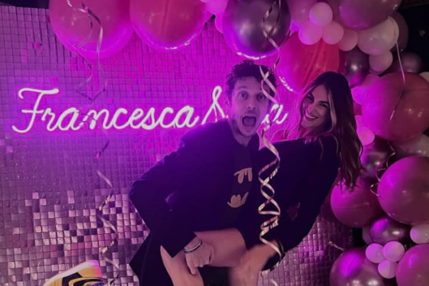 Valentino Rossi dan Fransesca Sofia Novello