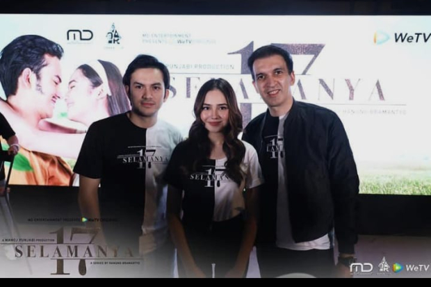 17 Selamanya