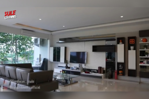 Rumah Mewah Doni Salmanan