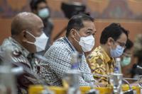 RAKER KOMISI VI DENGAN KEMENDAG